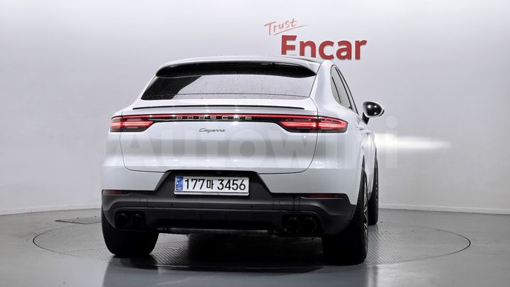 Porsche Cayenne 2023 — 4