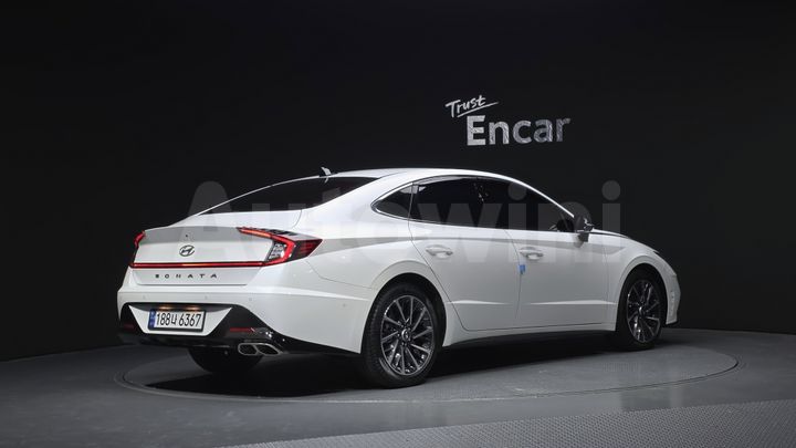 Hyundai Sonata 2023 — 2