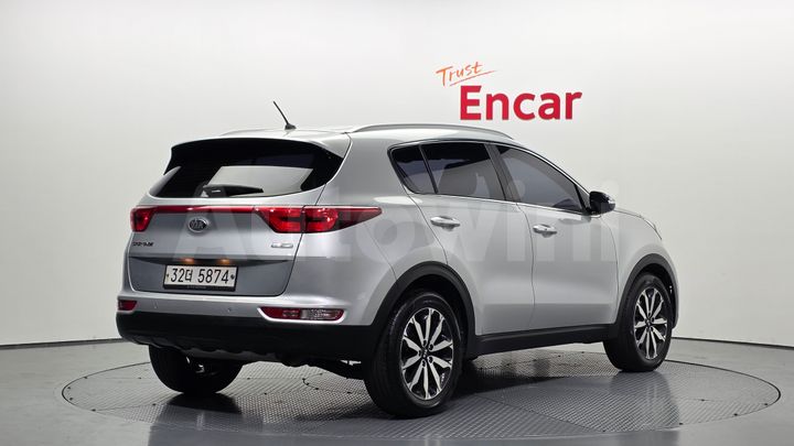 Kia Sportage 2018 — 2