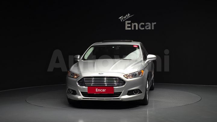 Ford Fusion 2014 — 3