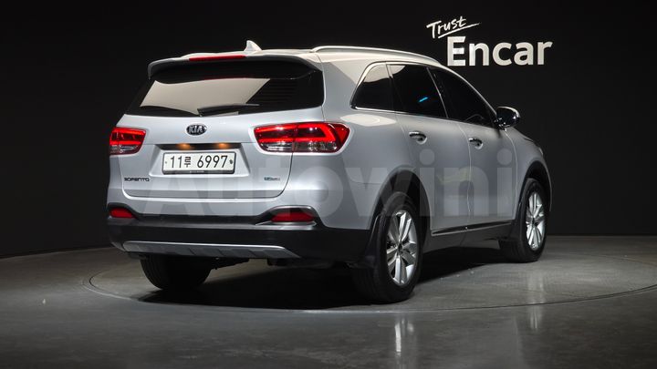 Kia Sorento 2015 — 2