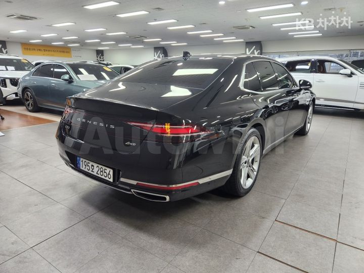 Genesis G90 2023 — 4