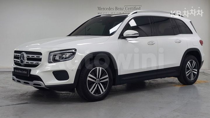 Mercedes Benz GLB Class 2021 — 2