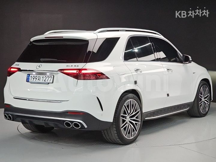Mercedes Benz GLE Class 2024 — 4