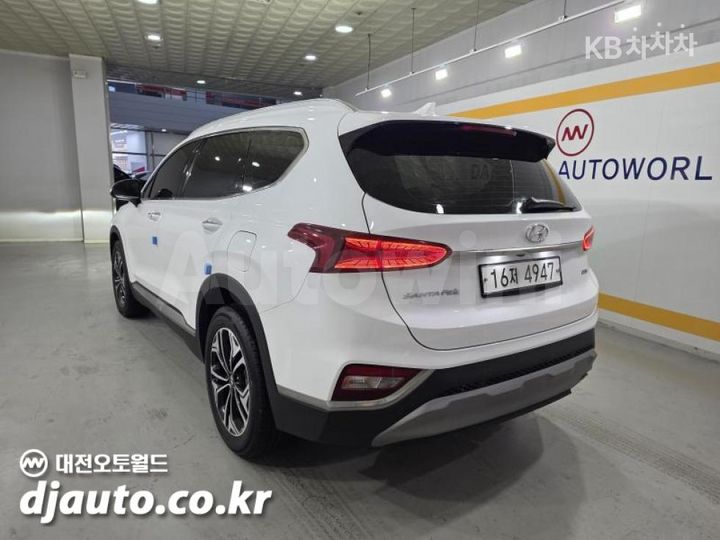 Hyundai SantaFe 2019 — 3