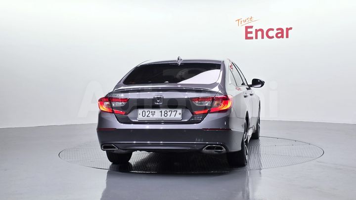Honda Accord 2018 — 4