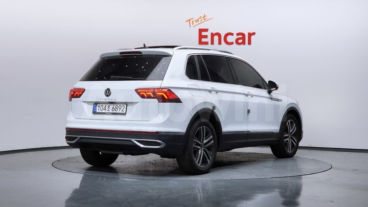 Volkswagen Tiguan 2024 — 2