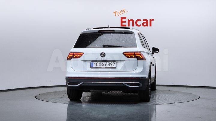 Volkswagen Tiguan 2024 — 4