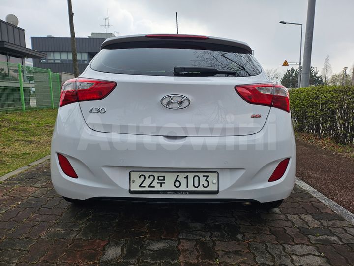Hyundai i30 2014 — 5