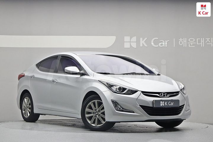 Hyundai Avante 2014 — 3