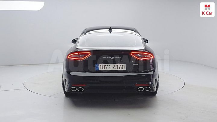 Kia Stinger 2018 — 4