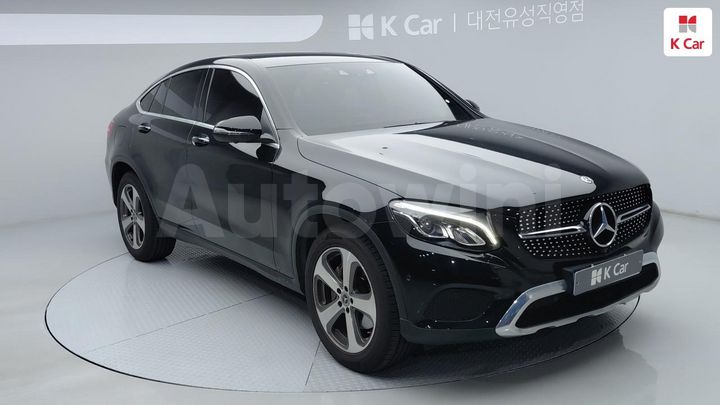 Mercedes Benz GLC Class 2019 — 3
