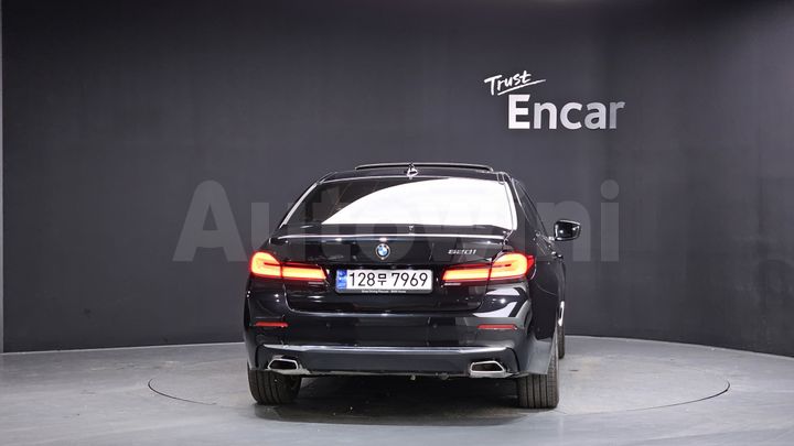 BMW 5 Series 2023 — 4