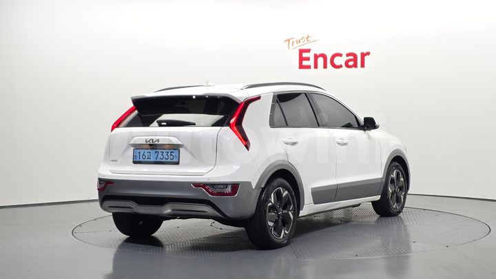 Kia Niro 2023 — 2