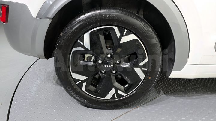 Kia Niro 2023 — 5