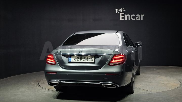 Mercedes-Benz E Class 2019 — 4