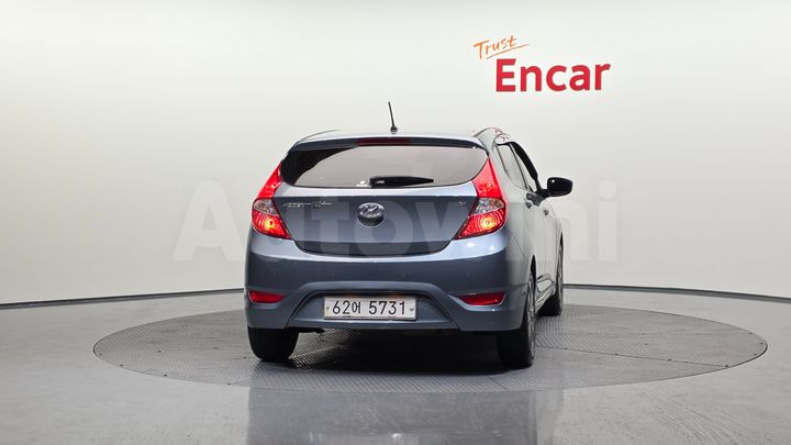 Hyundai Accent 2019 — 4