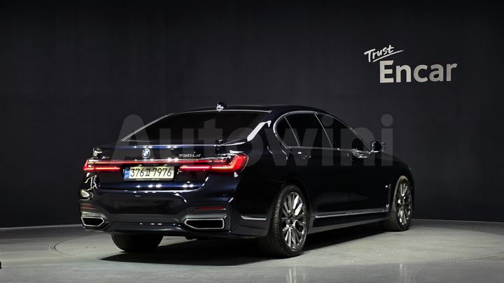 BMW 7 Series 2021 — 2