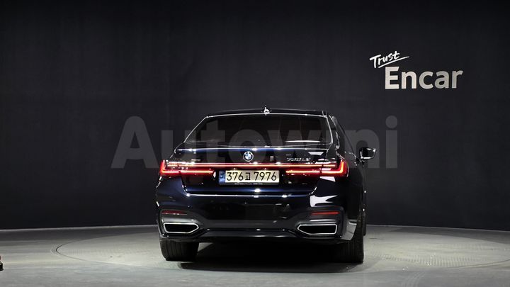 BMW 7 Series 2021 — 4