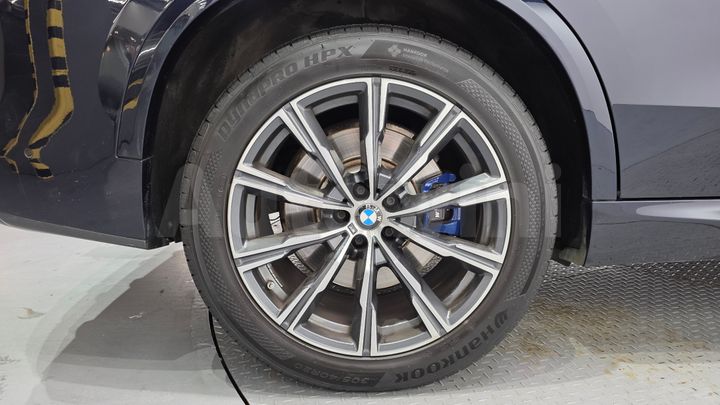 BMW X5 2021 — 5