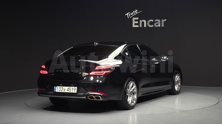 Genesis G70 2021 — 2