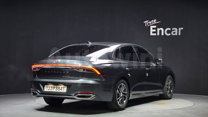 Hyundai Grandeur 2022 — 2