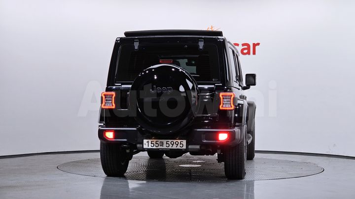 Jeep Wrangler 2020 — 4