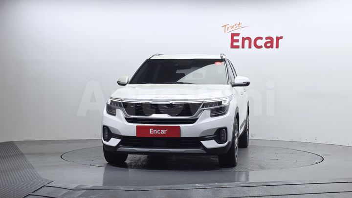Kia Seltos 2023 — 3