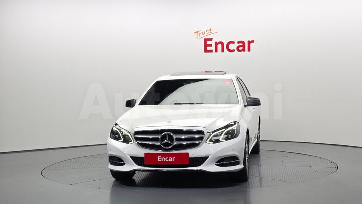 Mercedes Benz E Class 2014 — 3
