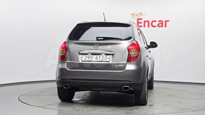 KGM (Ssangyong) Korando 2012 — 4