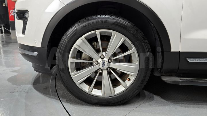 Ford Explorer 2018 — 5