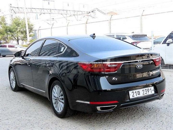 Kia K7 2017 — 3