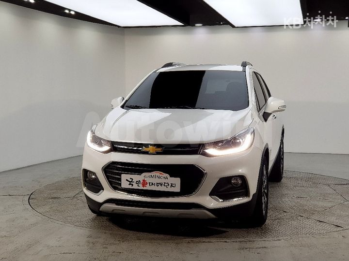 Chevrolet Trax 2020 — 2