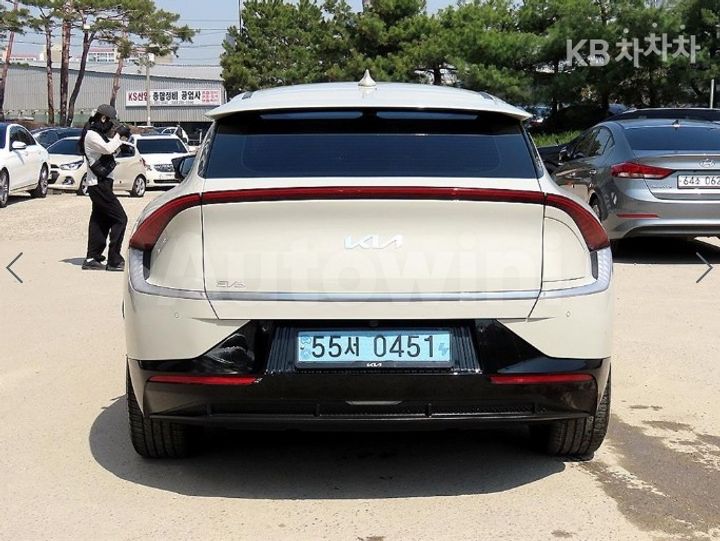 Kia EV6 2022 — 4