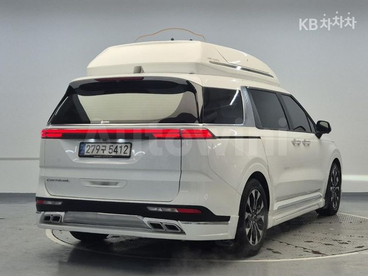 Kia Carnival 2021 — 3