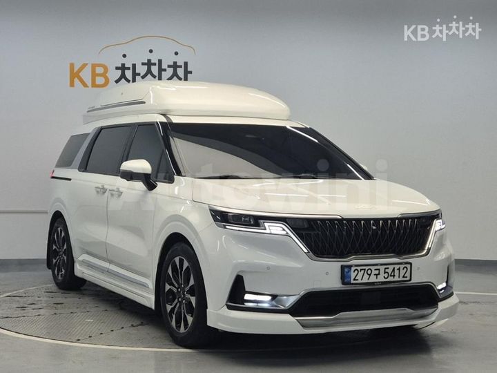 Kia Carnival 2021 — 4