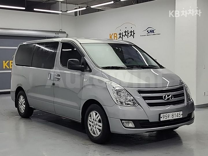 Hyundai Starex 2017 — 4
