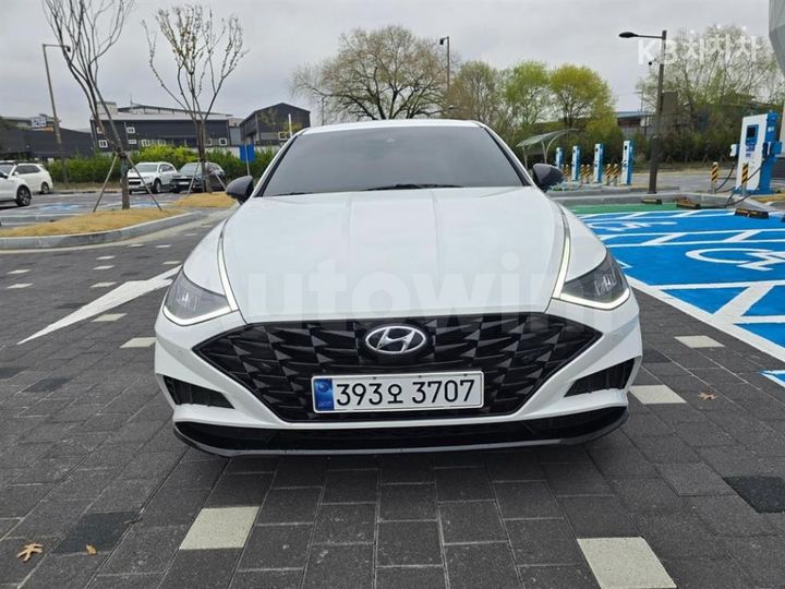 Hyundai Sonata 2022 — 2