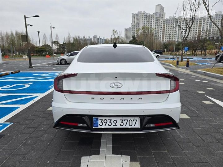 Hyundai Sonata 2022 — 5