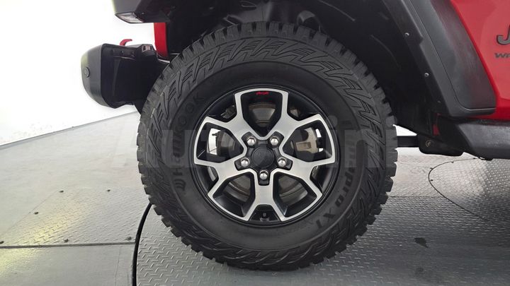 Jeep Wrangler 2022 — 4