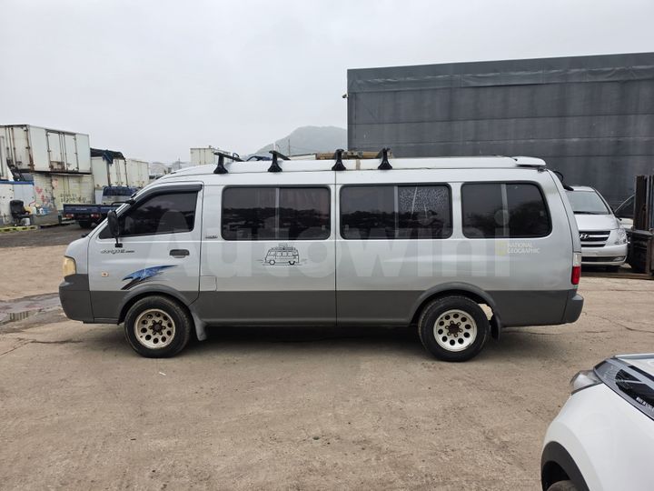 Kia Bongo3 Minibus 2005 — 3