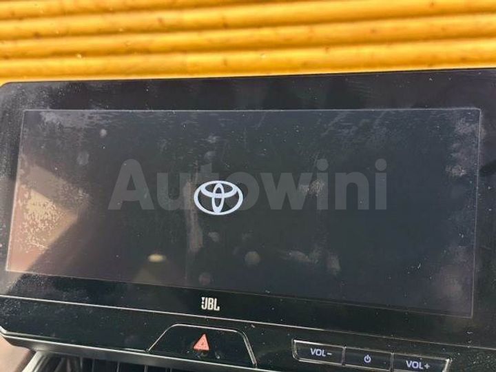 Toyota Harrier 2023 — 4