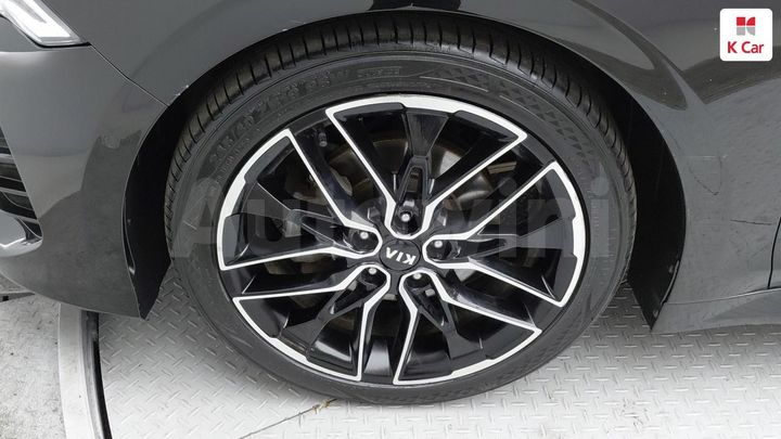 Kia K5 2021 — 5