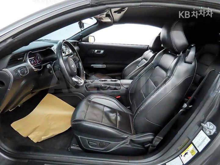 Ford Mustang 2020 — 5