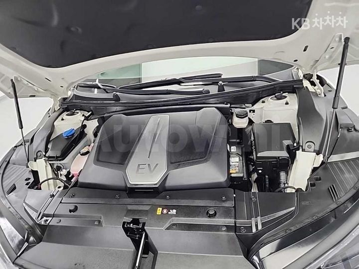 Kia EV6 2024 — 5