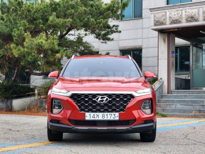 Hyundai SantaFe 2019 — 2