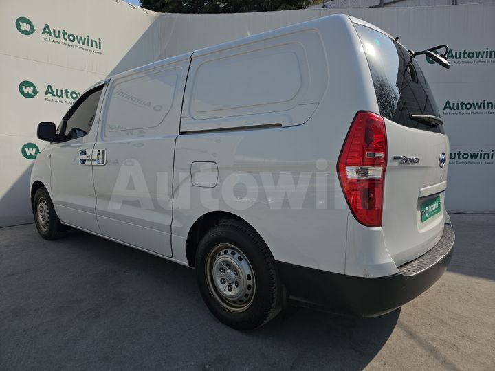 Hyundai Starex 2019 — 3