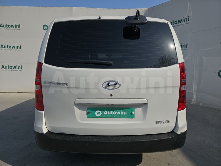 Hyundai Starex 2019 — 4