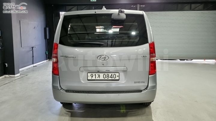 Hyundai Starex 2017 — 4