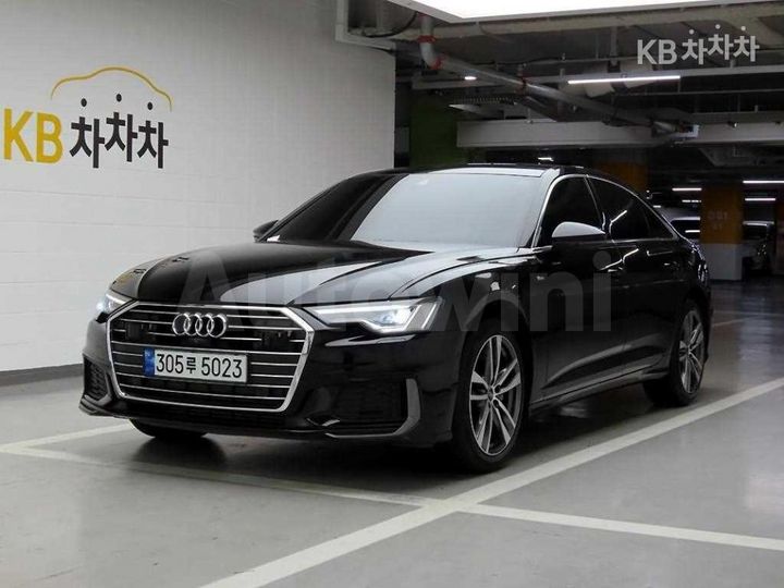 Audi A6 2022 WAUZZZF24NN044312 — 2